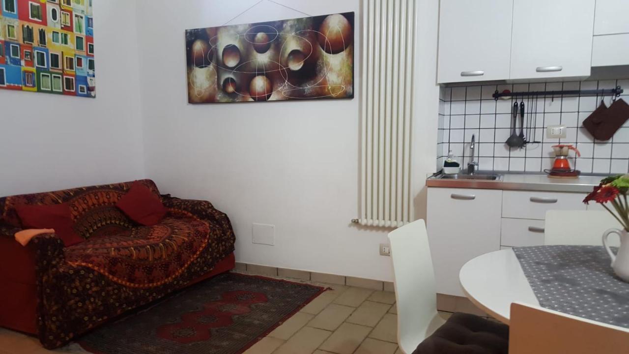Monti'S Holiday Apartment Roma Exterior foto